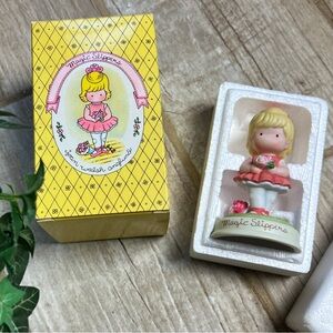 1987 AVON “Magic Slippers” Ballerina Figurine Joan Walsh Anglund Collection NIB